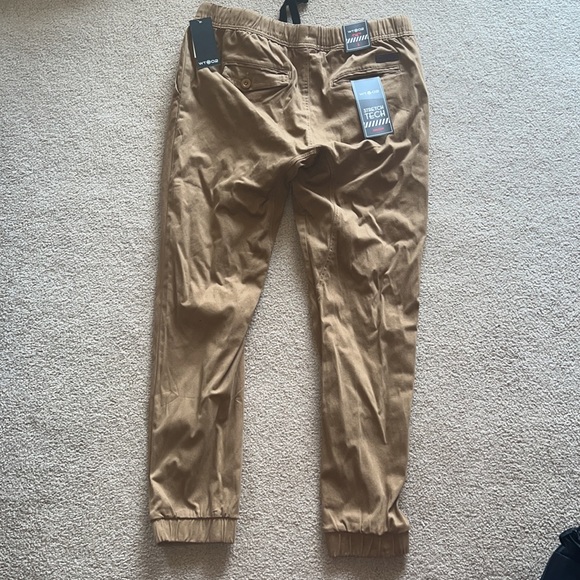 NWT Stretch Tech Wt02 Khaki Jogger Pants - Picture 5 of 9